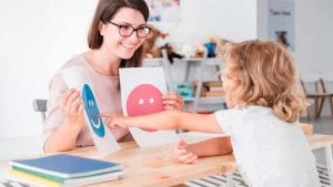 Maestra de Audición y Lenguaje